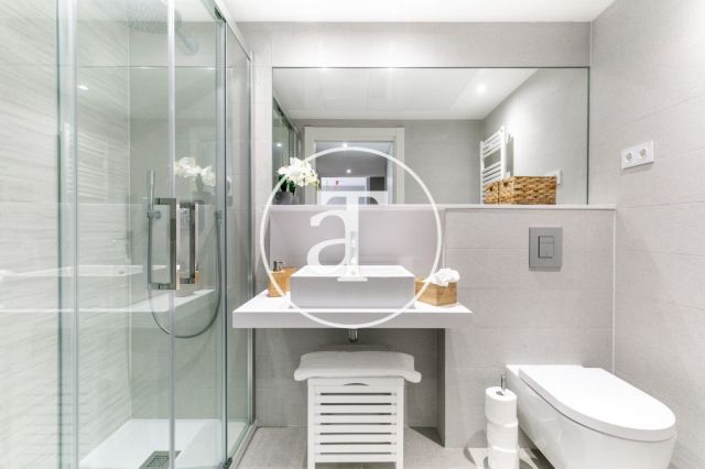 Monthly rental flat with 2 double bedrooms in Barcelona 24