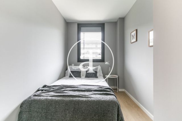 Monthly rental flat with 2 double bedrooms in Barcelona 21