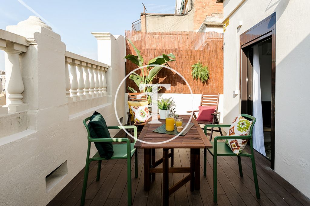 Monthly rental Penthouse in Passeig de Montjuic in Barcelona 1