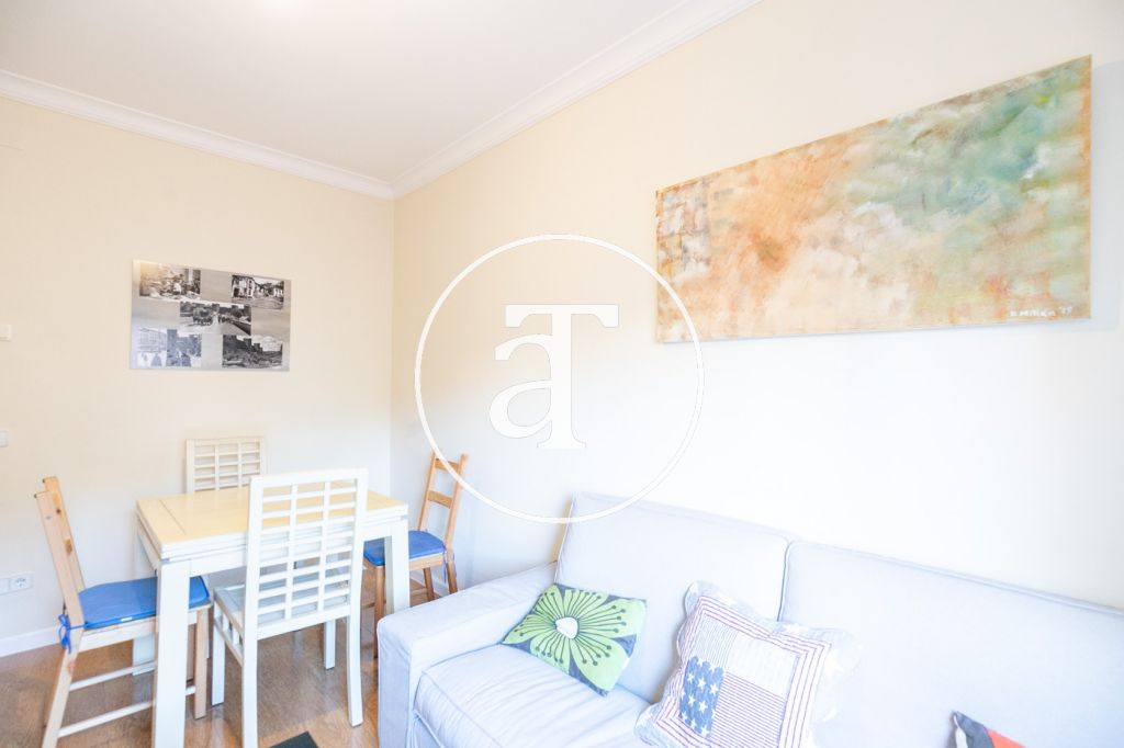Monthly rental apartment with 3 bedroom in Sants-Montjuic 1