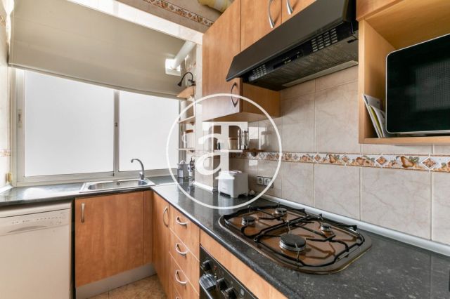 Monthly rental apartment furnished and equipped in Gracia 7