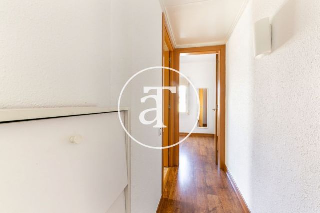 Monthly rental apartment furnished and equipped in Gracia 9