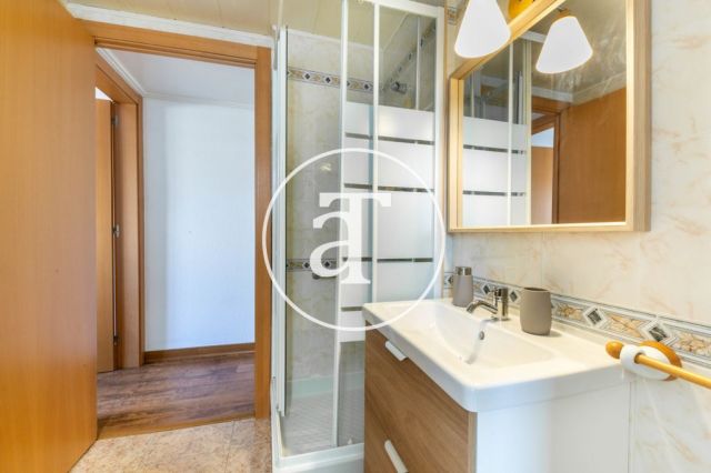 Monthly rental apartment furnished and equipped in Gracia 18