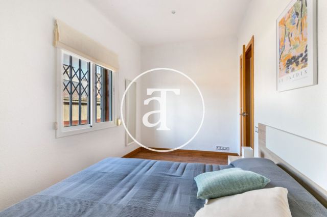 Monthly rental apartment furnished and equipped in Gracia 14