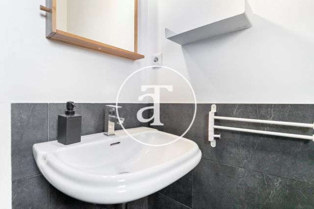 1 chambre à coucher en location temporaire à Villa de Gracia 22