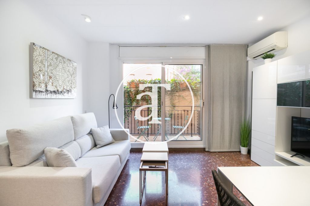 Alquiler temporal de apartamento de 2 habitaciones en calle Casanova, Barcelona