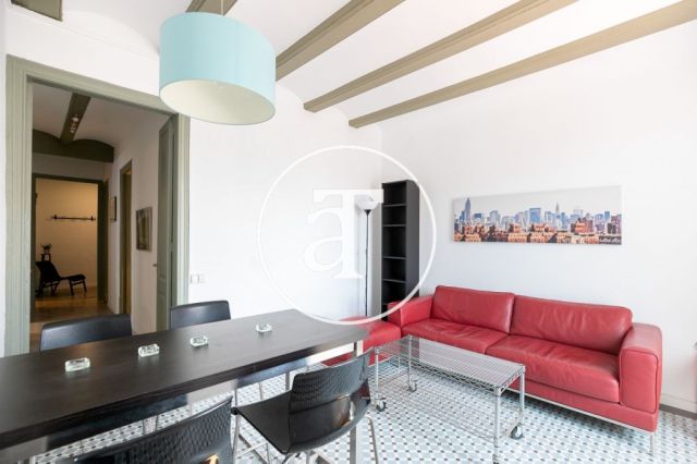 Apartamento de 3 habitaciones amueblado y con terraza en Eixample Dreta 2