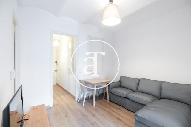 Bright furnished apartment in Poblenou 2