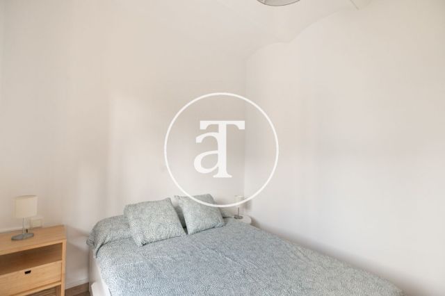 Bright furnished apartment in Poblenou 13