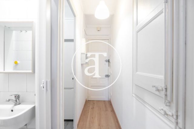 Bright furnished apartment in Poblenou 17