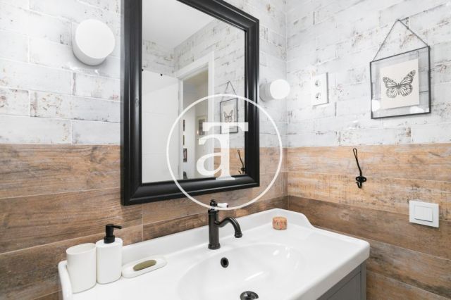 Appartement T2 avec balcon à louer à Sants-Montjuic 25