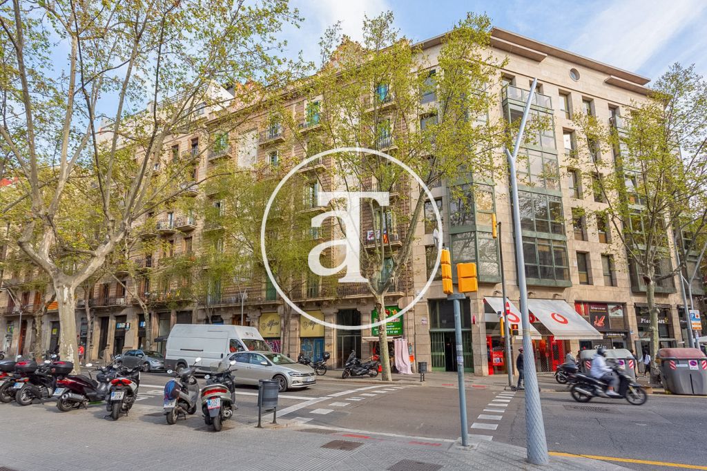 Monthly rental apartment with 2 double bedrooms in Eixample 19
