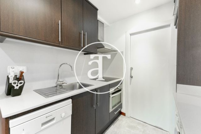 Monthly rental apartment in central area of Barcelona 13