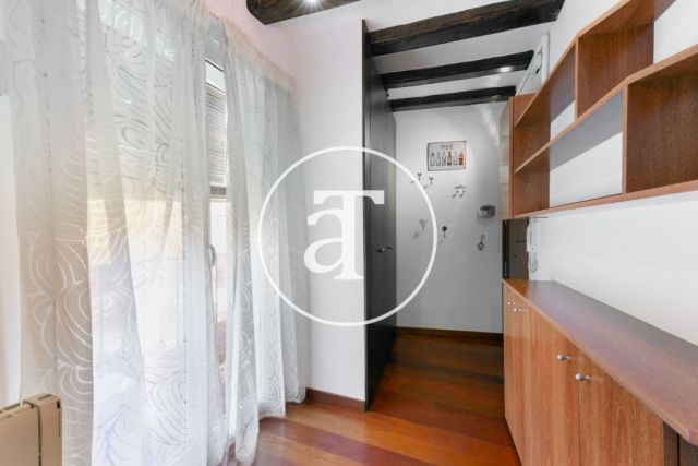 Monthly rental apartment in central area of Barcelona 15