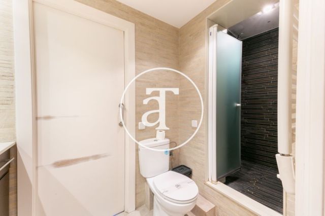 Monthly rental apartment in central area of Barcelona 26