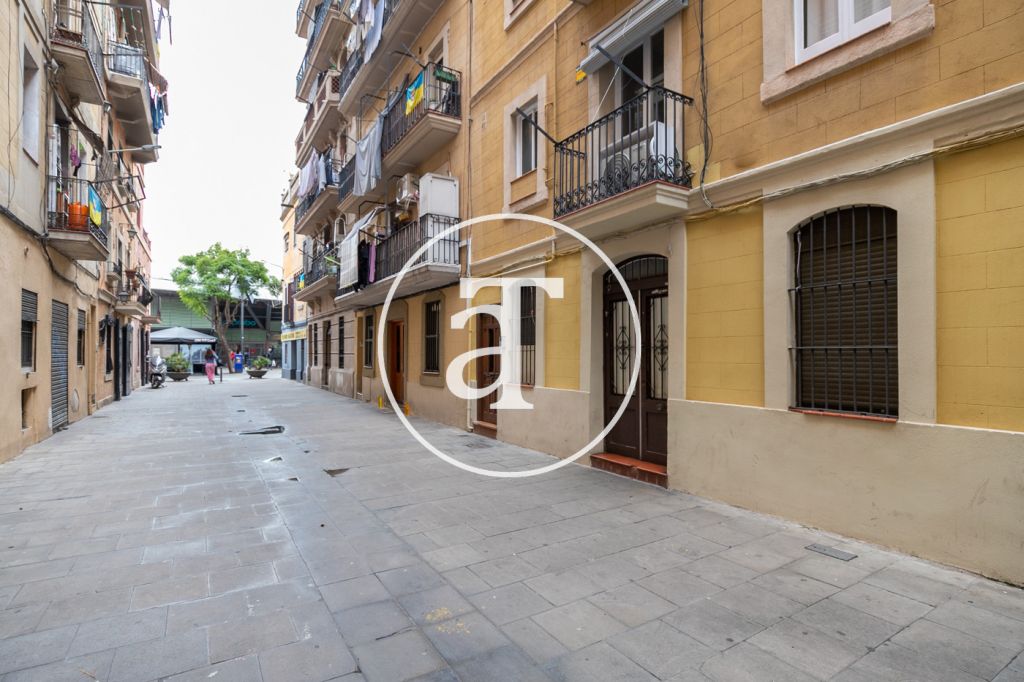 Furnished studio for monthly rental in Barcelona 25