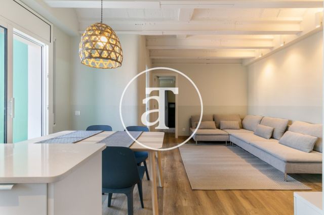 Apartamento de alquiler temporal de 2 habitaciones dobles en Eixample 2