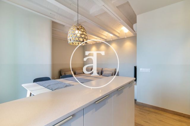 Apartamento de alquiler temporal de 2 habitaciones dobles en Eixample 12
