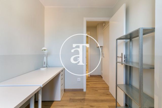 Apartamento de alquiler temporal de 2 habitaciones dobles en Eixample 27