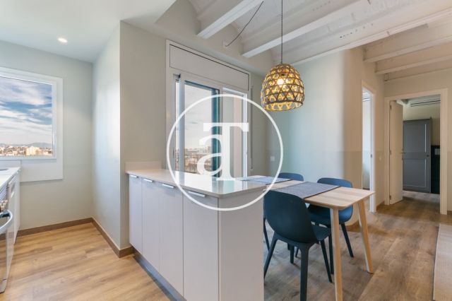 Apartamento de alquiler temporal de 2 habitaciones dobles en Eixample 15