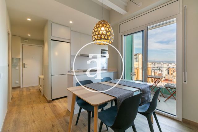 Apartamento de alquiler temporal de 2 habitaciones dobles en Eixample 8