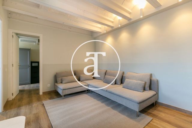 Apartamento de alquiler temporal de 2 habitaciones dobles en Eixample 6
