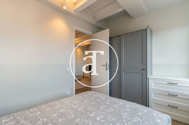 Apartamento de alquiler temporal de 2 habitaciones dobles en Eixample 25