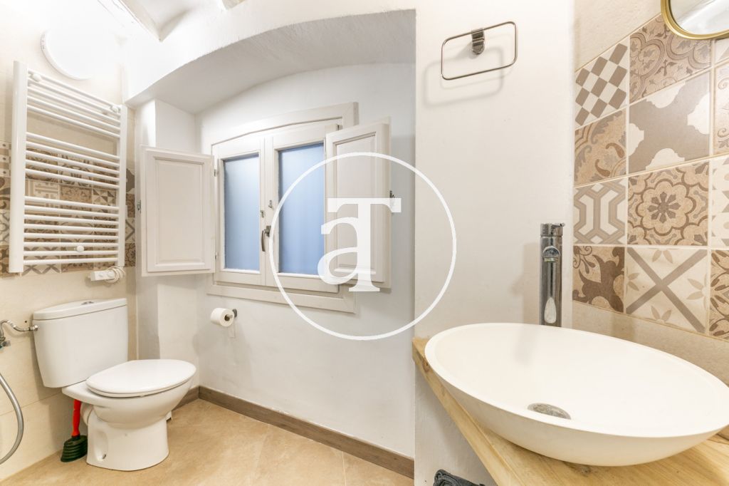 Monthly rental apartment in central area of Barcelona 25