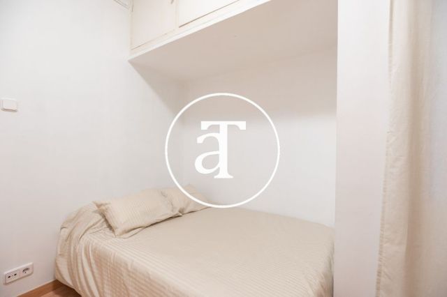 Monthly rental apartment with 2 bedrooms in Gracia 16