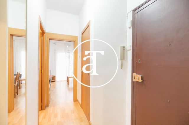 Monthly rental apartment with 2 bedrooms in Gracia 2