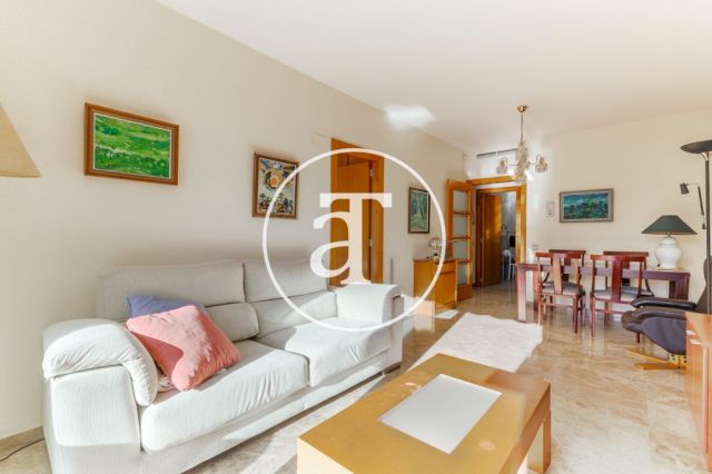Monthly rental apartment with 2 double bedrooms in Gracia 3