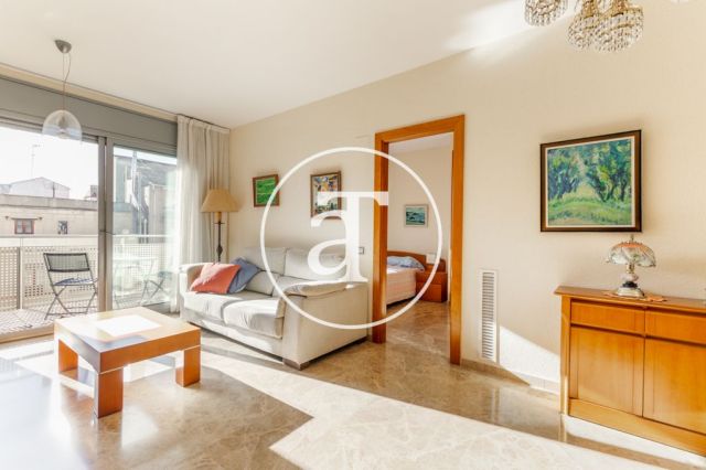 Monthly rental apartment with 2 double bedrooms in Gracia