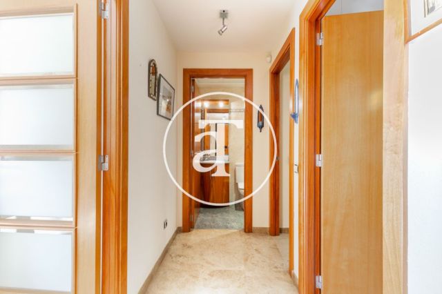 Monthly rental apartment with 2 double bedrooms in Gracia 17