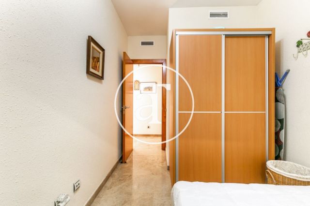 Monthly rental apartment with 2 double bedrooms in Gracia 28
