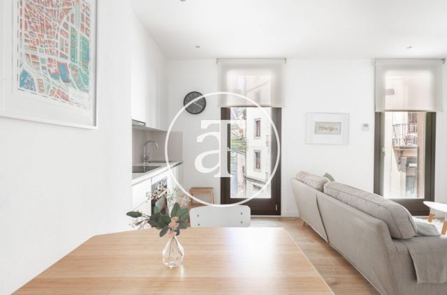 Apartamento de alquiler temporal con 2 habitaciones en barrio El Born 6