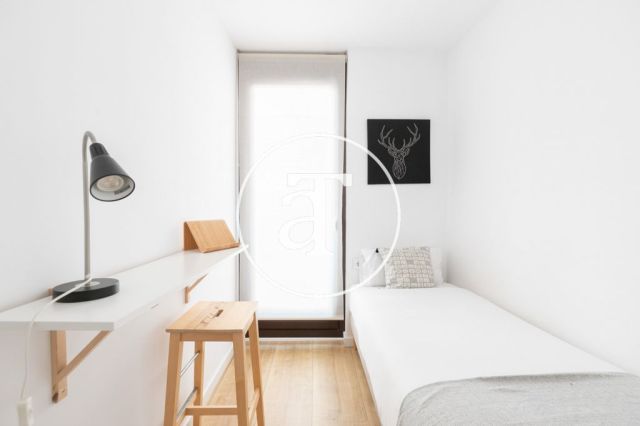 Apartamento de alquiler temporal con 2 habitaciones en barrio El Born 20