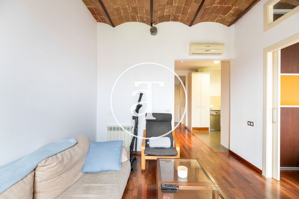 Monthly rental apartment close to Hospital Clinic in Barcelona 2
