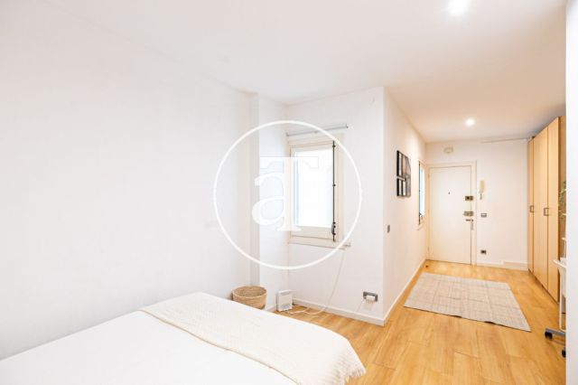 Piso de alquiler temporal de 1 habitación en Sant Gervasi 15