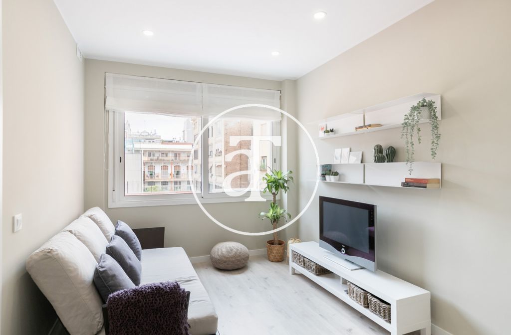 Monthly rental apartment with two double rooms in Eixample Dreta 2