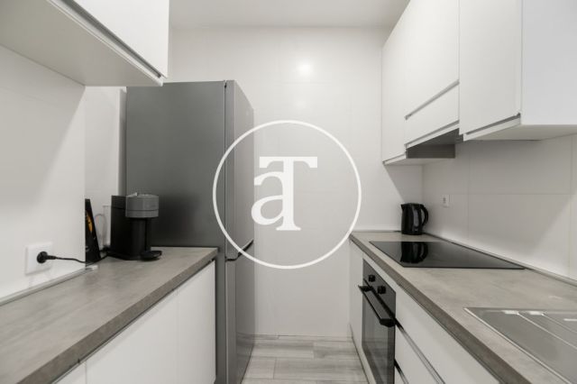 Monthly rental apartment with 3-bedrooms in L'Hospitalet de Llobregat 9