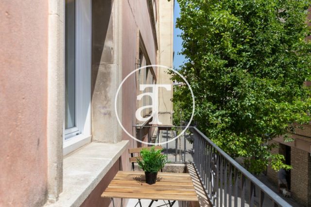 Monthly rental apartment with 3-bedrooms in L'Hospitalet de Llobregat 12