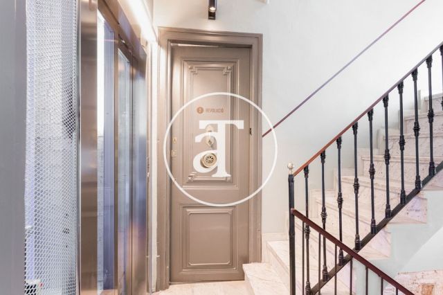 Monthly rental apartment with one bedroom in Gracia 17