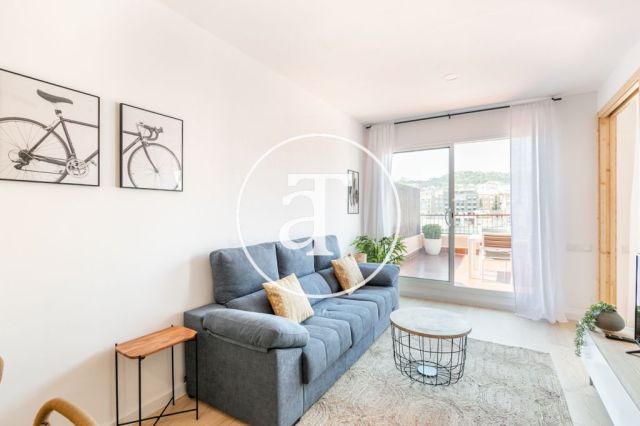 Monthly rental penthouse with 2 bedroom and terrace in Gracia 15