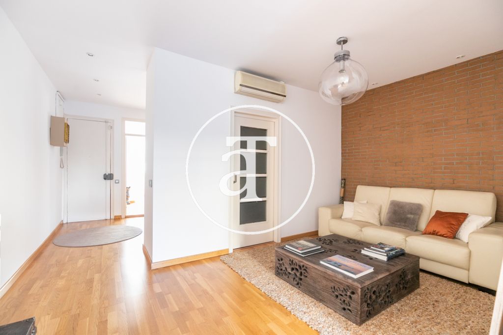 Beautiful furnished apartment in the heart of Barcelona 1