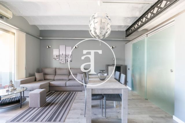 Designer furnished apartment steps from Plaza Catalunya 2