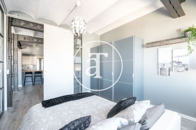 Designer furnished apartment steps from Plaza Catalunya 28