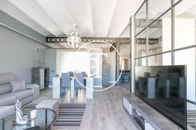 Designer furnished apartment steps from Plaza Catalunya 4