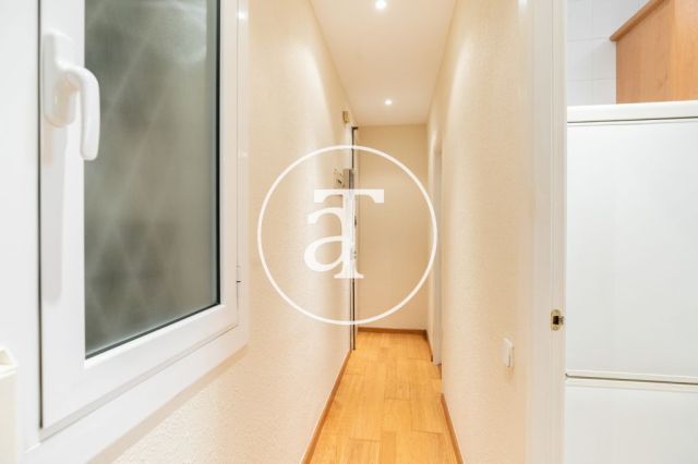 Monthly rental apartment steps away from Paseo Sant Joan 23