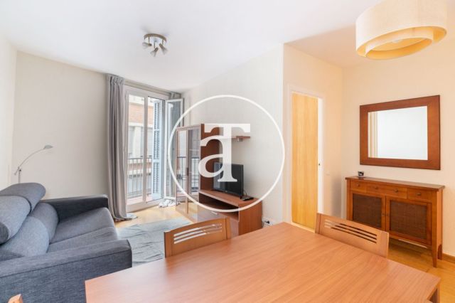 Monthly rental apartment steps away from Paseo Sant Joan