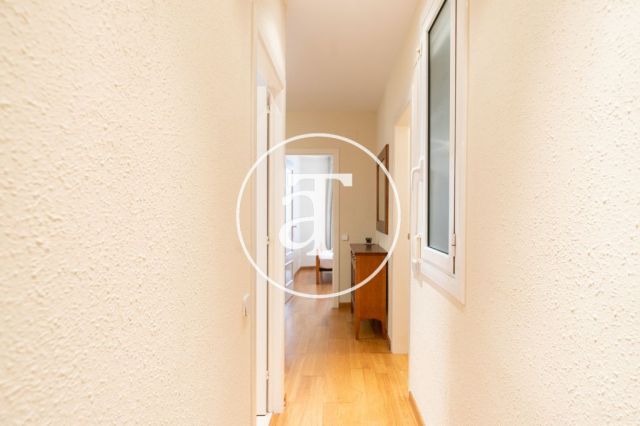 Monthly rental apartment steps away from Paseo Sant Joan 24